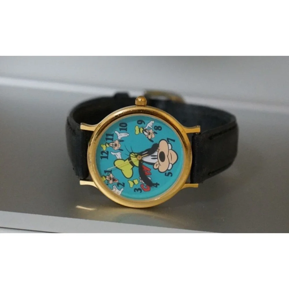 Vintage Disney Goofy Backwards Ears Time Watch HTF ~ 80/8516 ~‎ Japan
